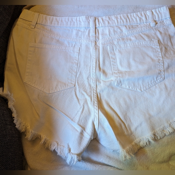 Wild Fable White Jeans Shorts - Picture 2 of 3